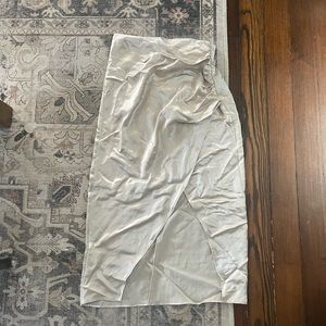 Zara Skirt. New with Tags! Satin Effect skirt, size m